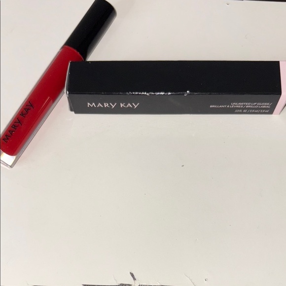 Mary Kay Iconic Red Lip Gloss Vibrant Shine - Picture 1 of 3